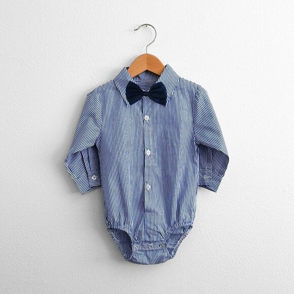 Other - NWT Cute Boys Oxford Long Sleeve Onesie Romper Bow Tie Stripes Blue/White 6-9M